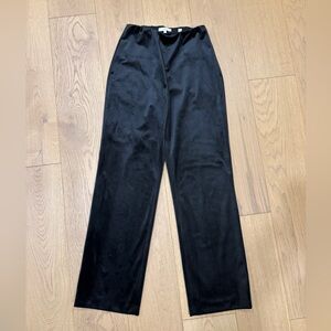 Vince Women’s velvet Black Pants